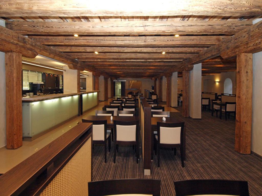Hotel Budweis ภายนอก รูปภาพ